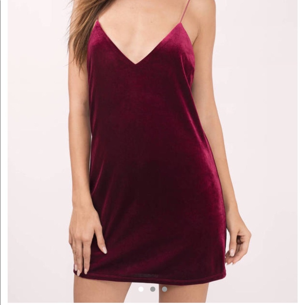 Velvet shift dress from Tobi.